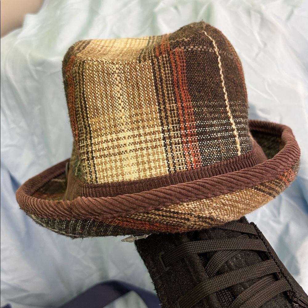 Rivington & Mott Plaid Wool Hat in Brown and Tan Sz M